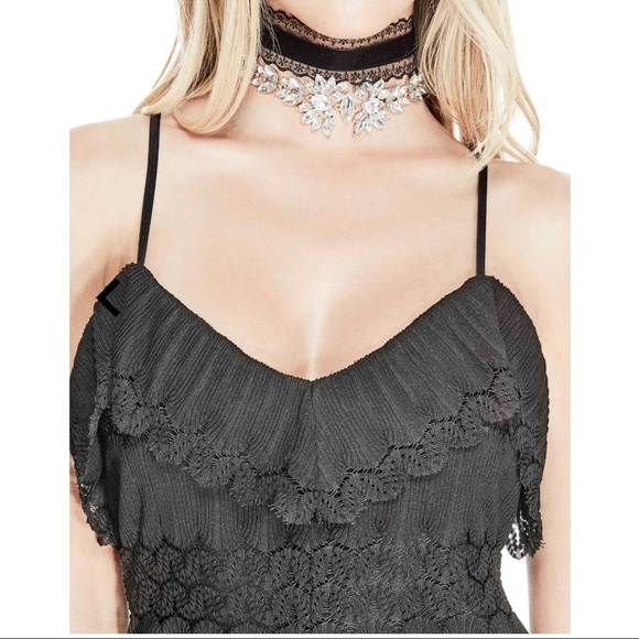 WHITE ruffled lace rumper - Picture 4 of 4